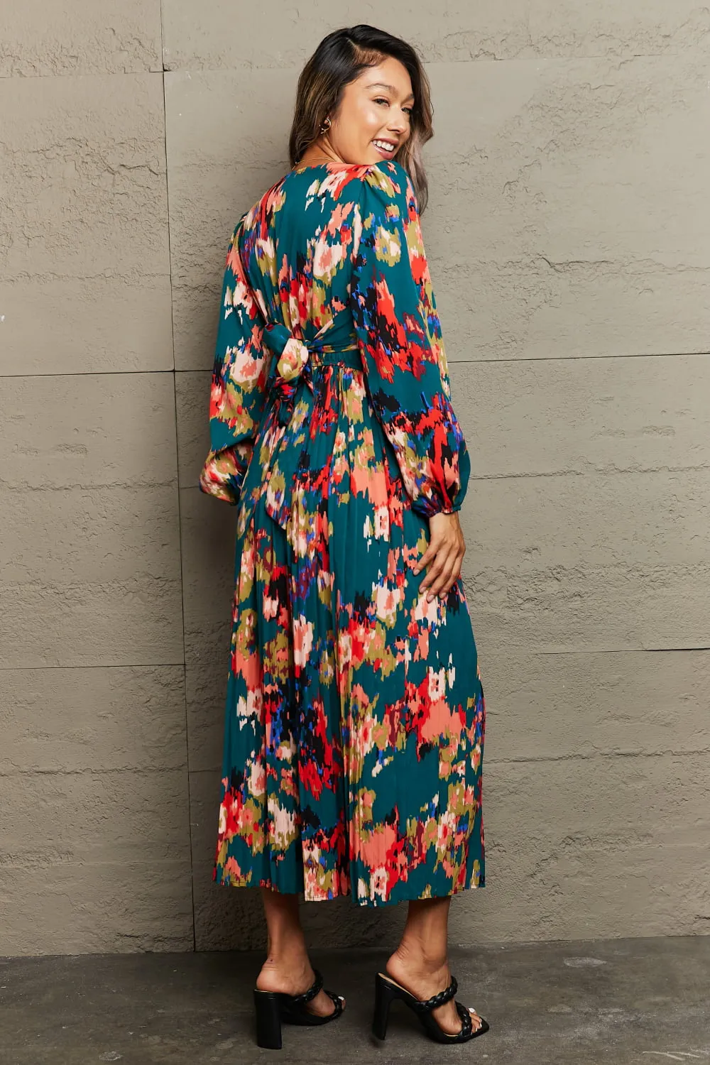 🌺 Printed Deep V Slit Pleated Dress 🌺