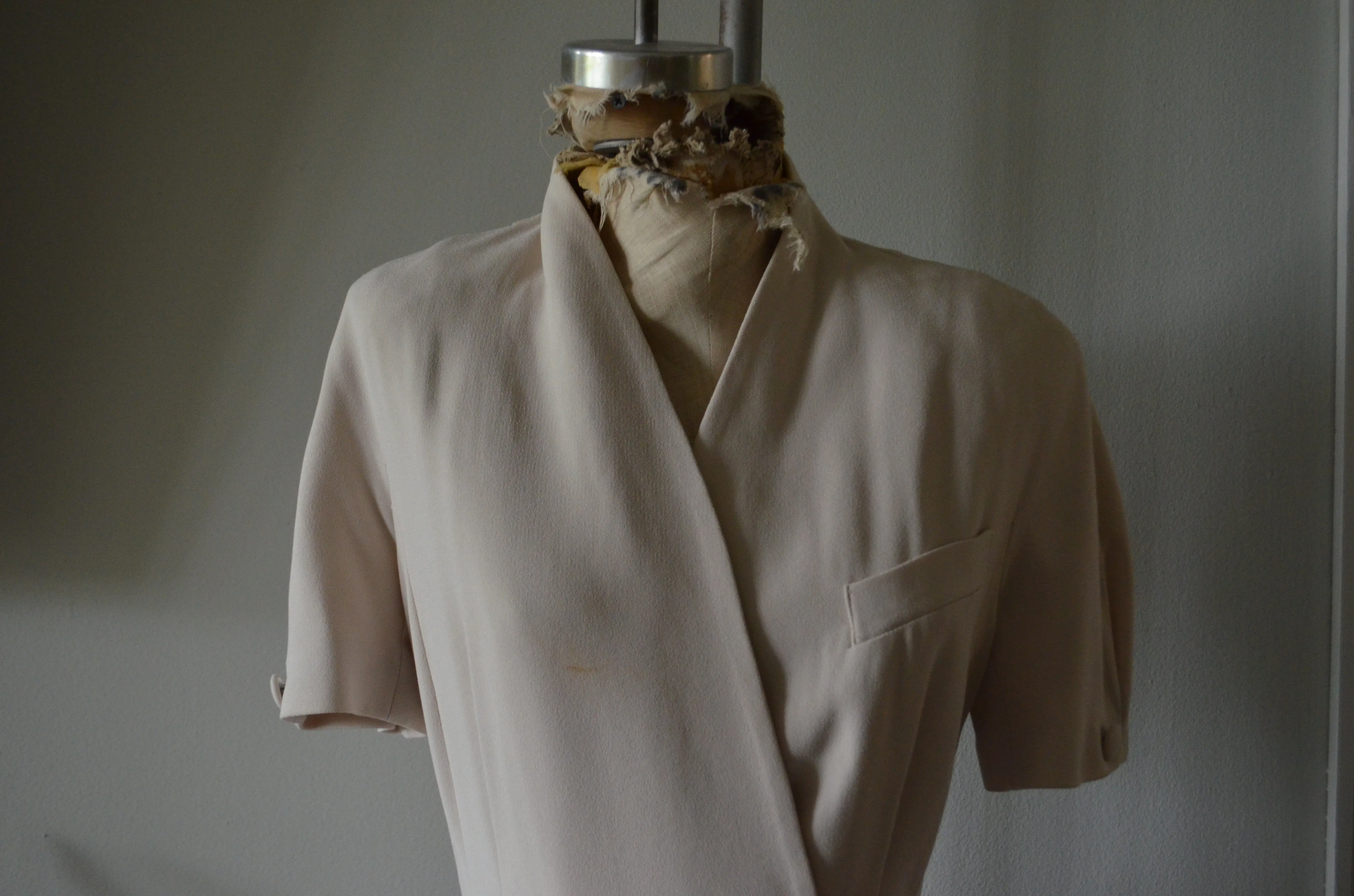 1980S Blazer Dress Beige Button Down Shirt Dress With Linen Shoulder Pads