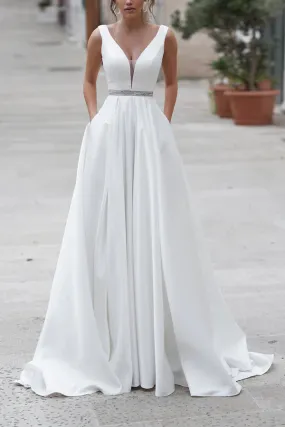 A-shaped deep V-neck satin wedding dress with pockets court tail minimalist bride dress