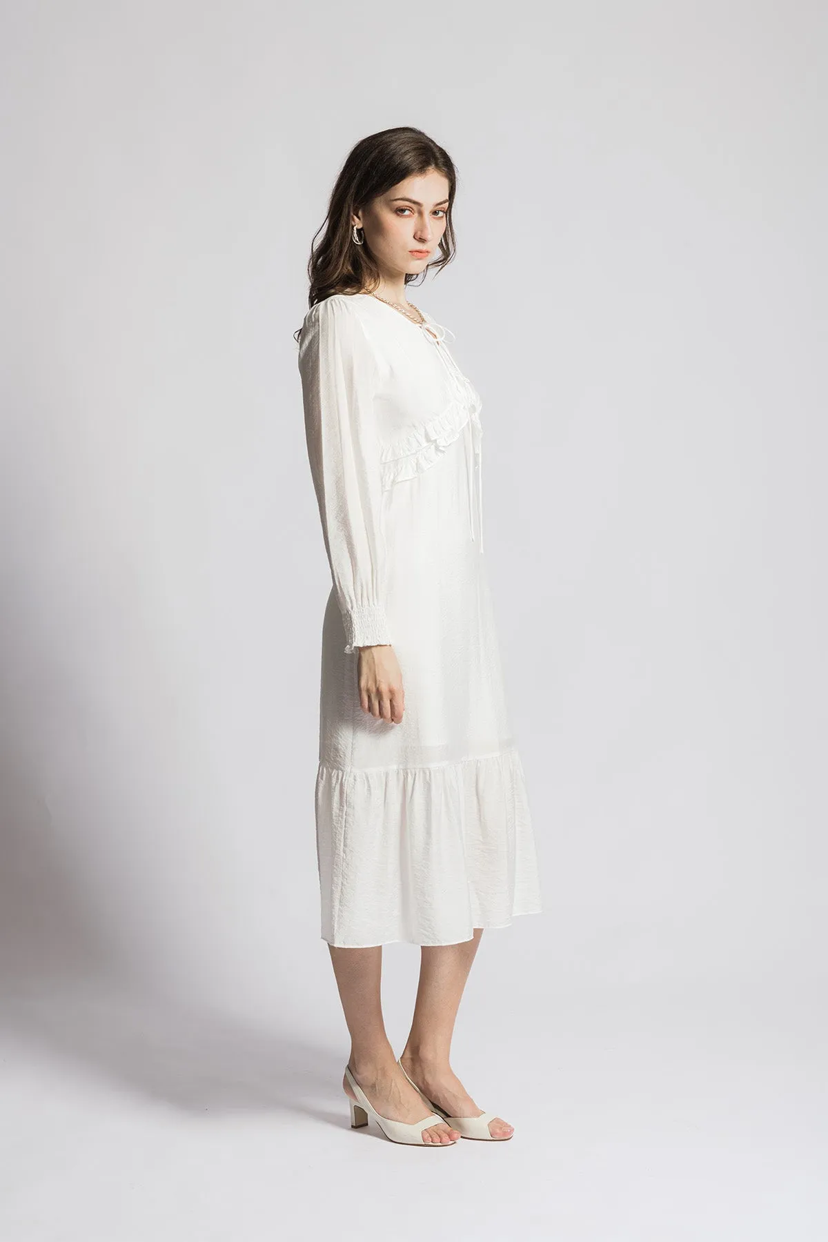 Annalouisse Ruffled Halter Neck Long Sleeve Dress