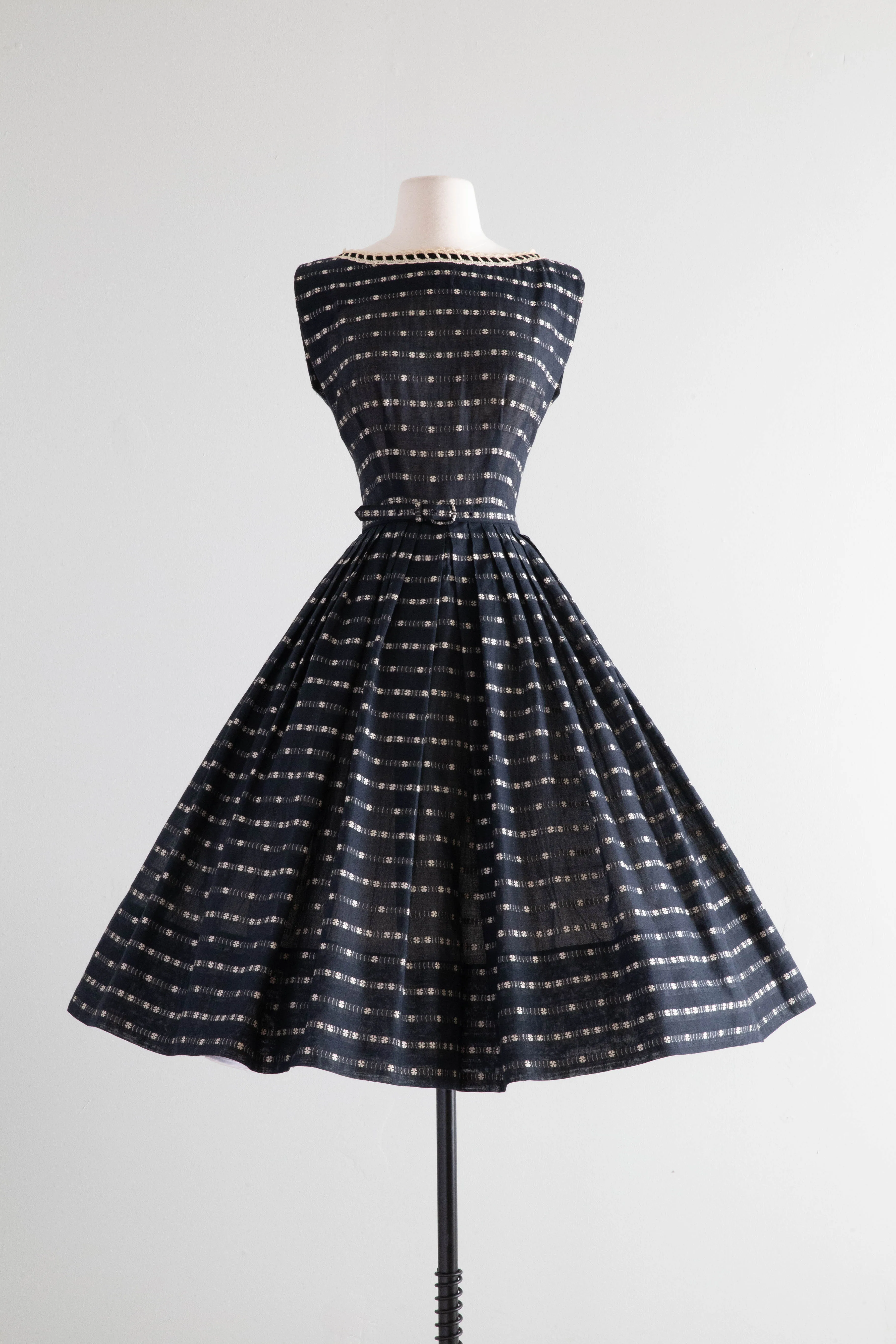 Beautiful 1950's R&K Crisp Navy Blue Cotton Dress / Medium