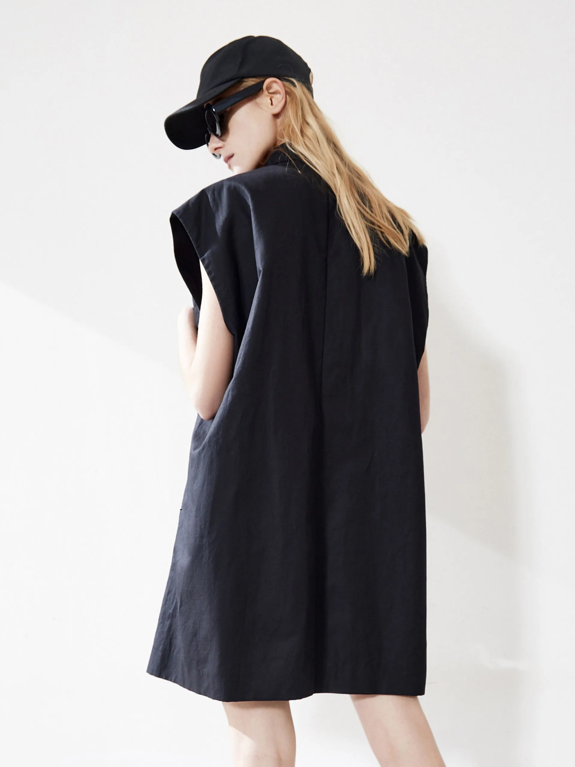 Belted Sleeveless Waistcoat
