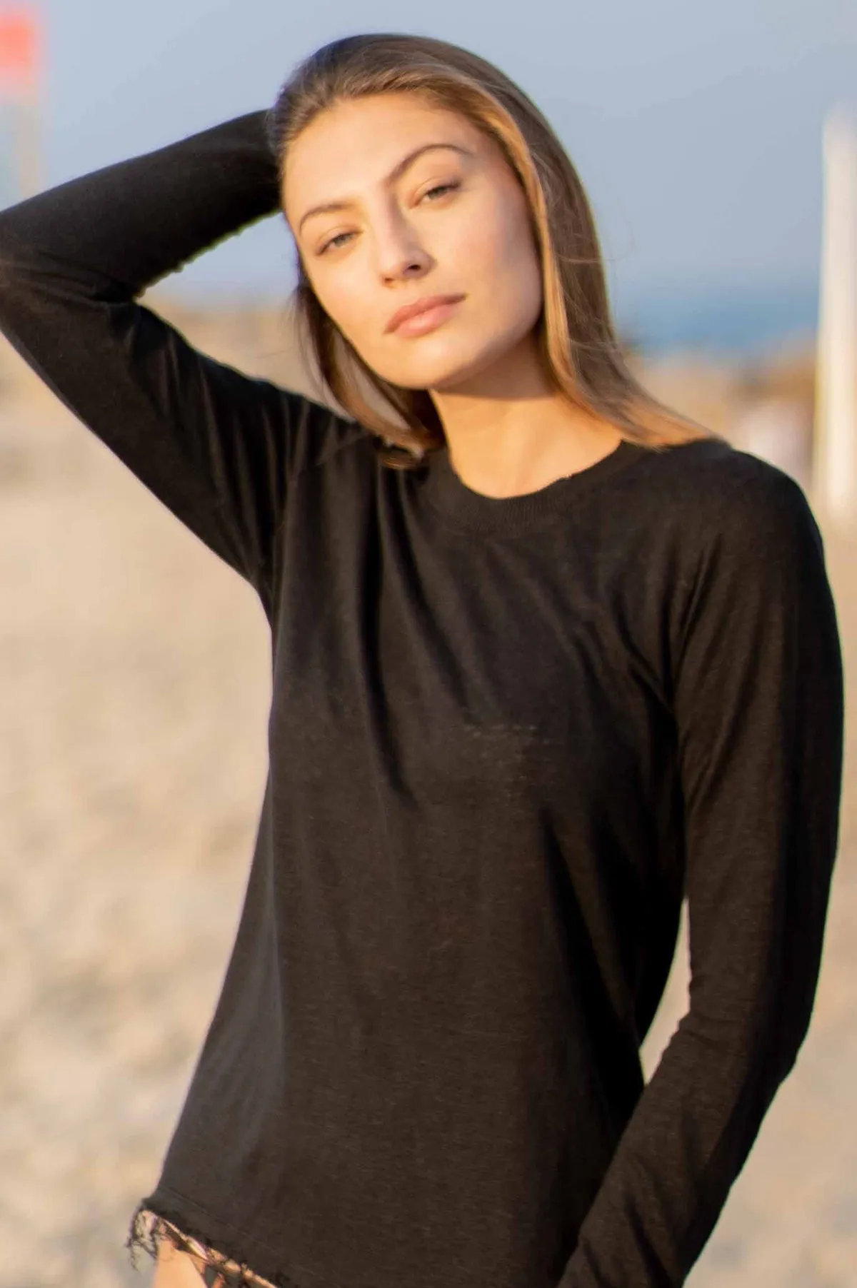 Black  Long Sleeves Linen T-Shirt