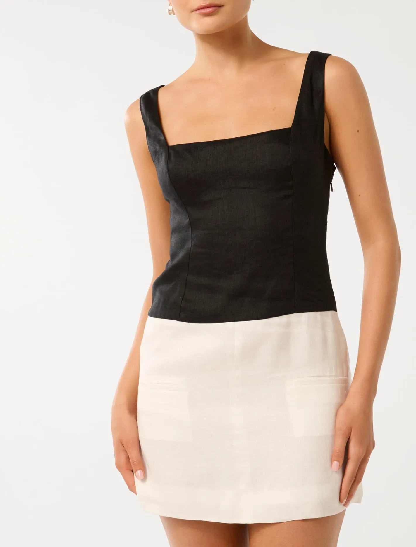 Cassie Contrast Linen Mini Dress