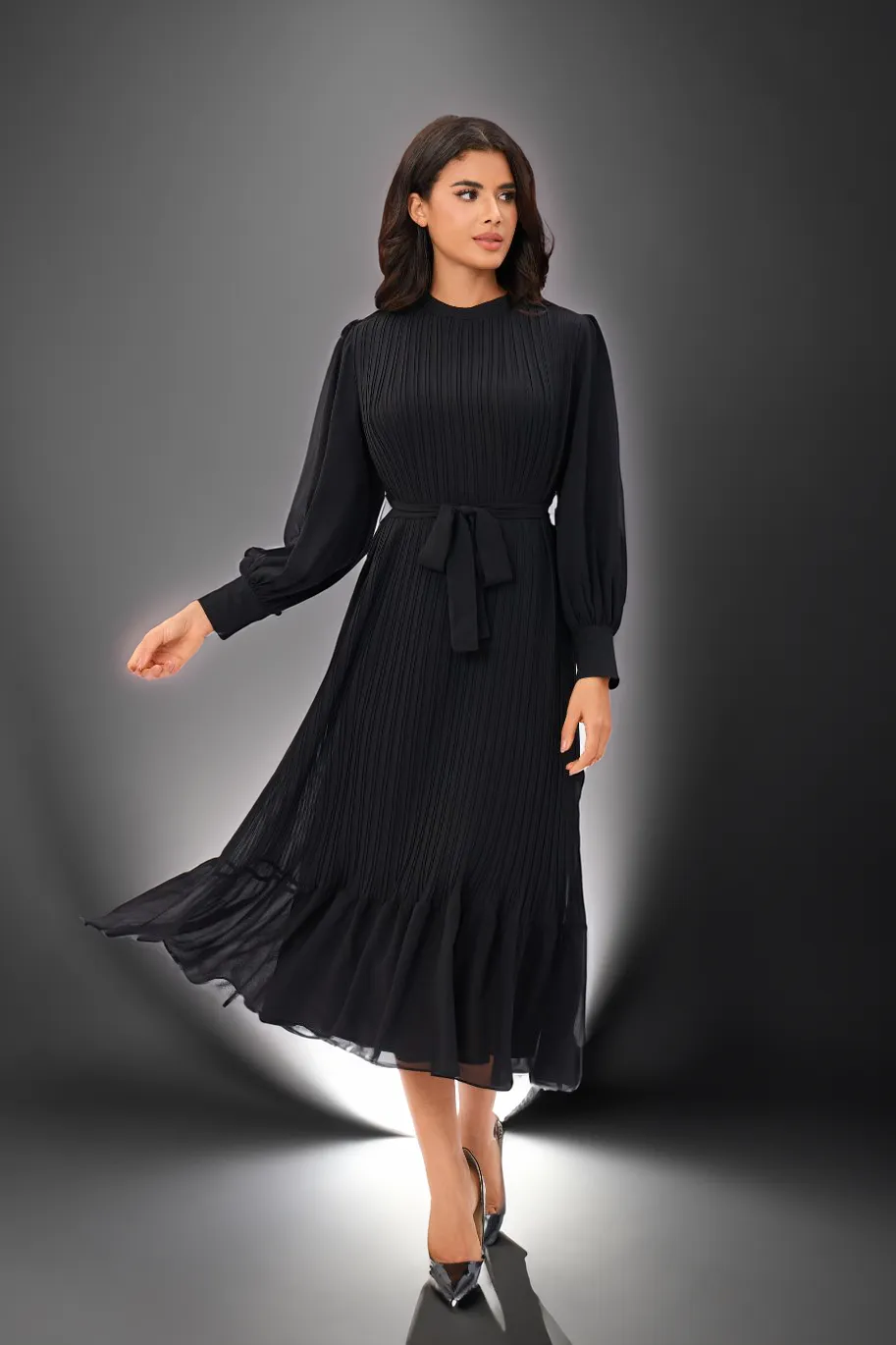 Classic Elegance Midi Dress שמלה