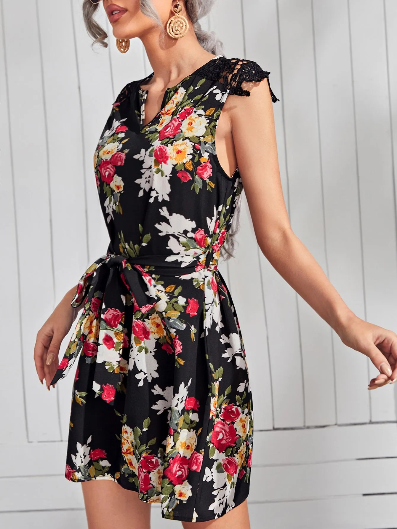 Floral Belted Sleeveless Notched Straight Natural Short Dress