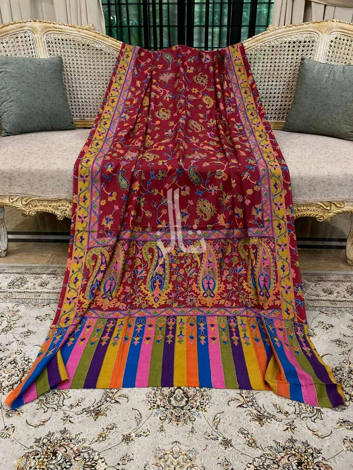 Graceful Edge Wrap - Shawl
