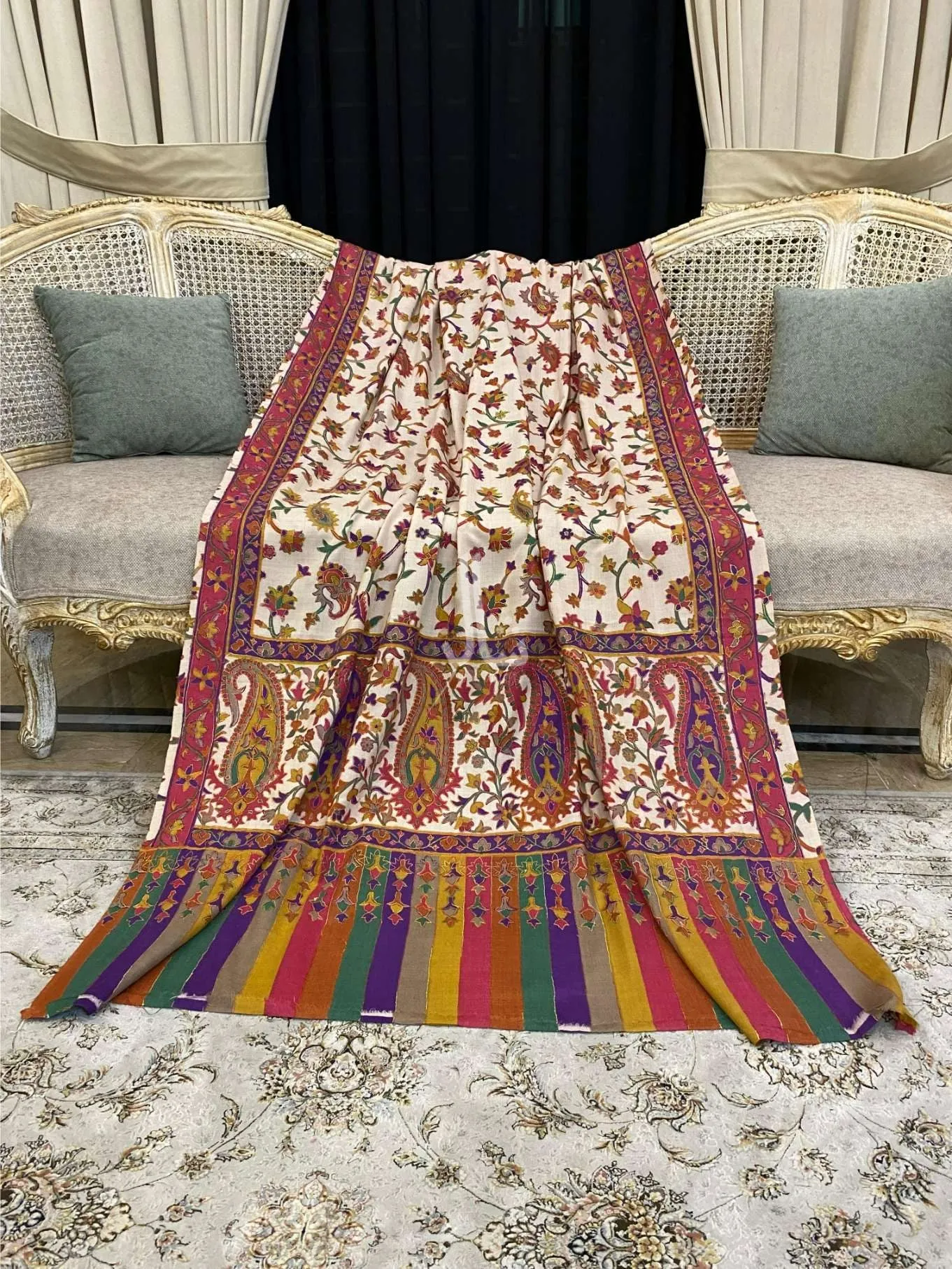 Graceful Edge Wrap - Shawl