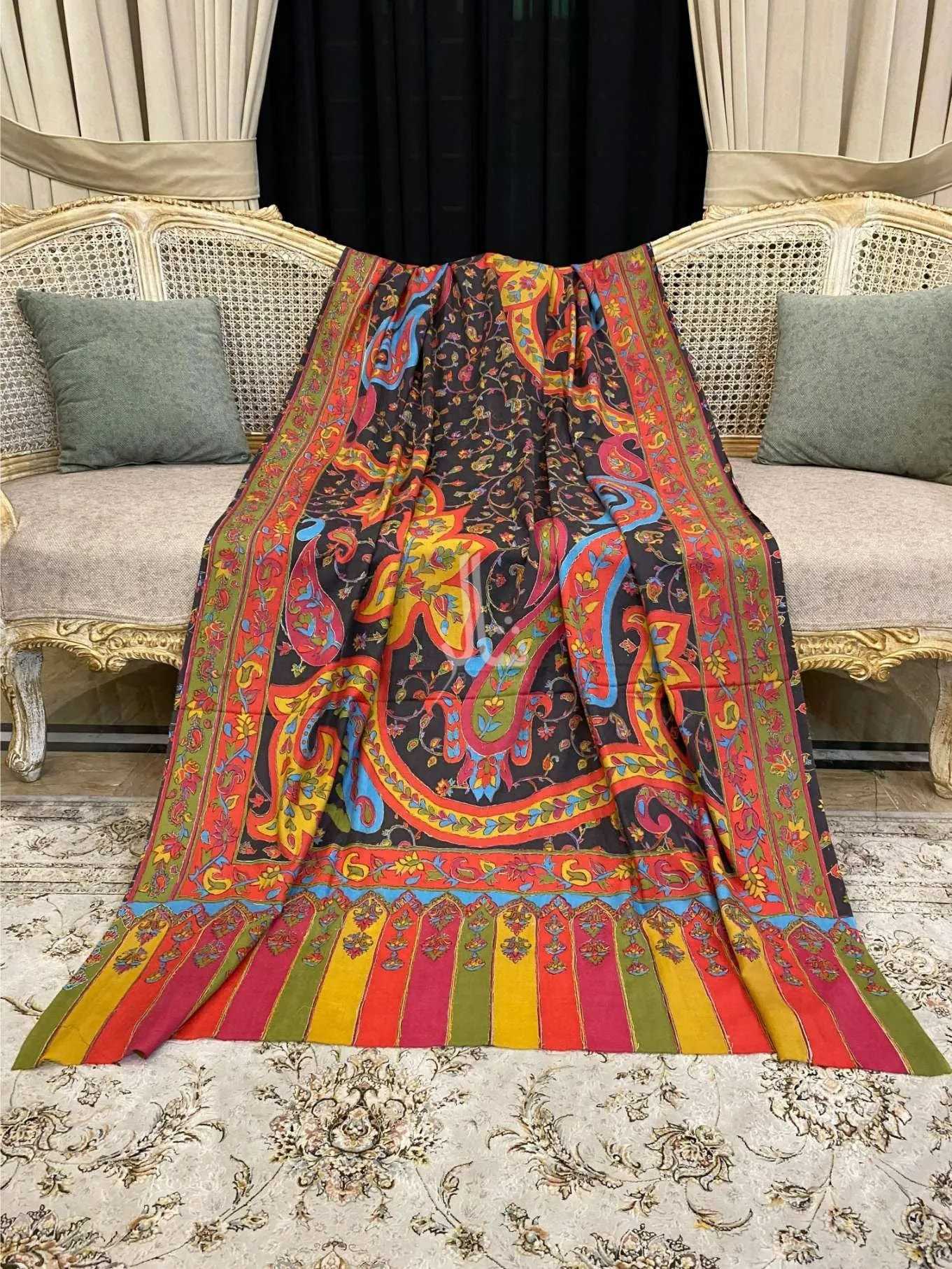 Graceful Edge Wrap - Shawl
