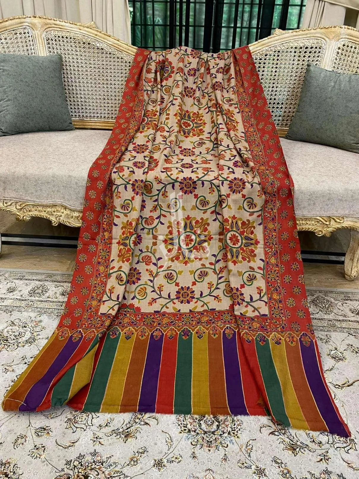 Graceful Edge Wrap - Shawl