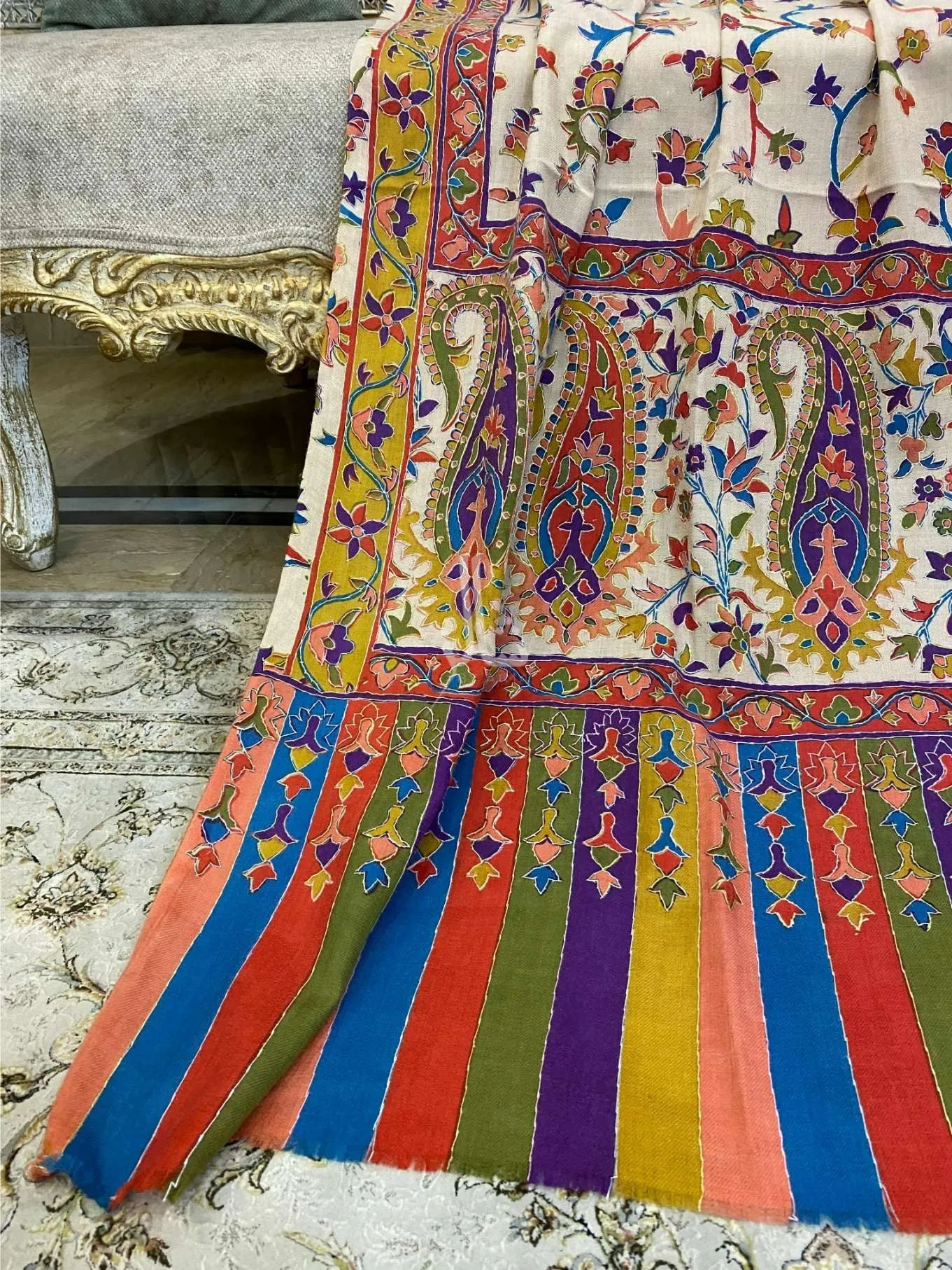 Graceful Edge Wrap - Shawl