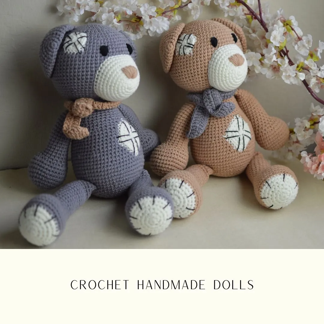 Hand Crochet-Teddy Bear Classic