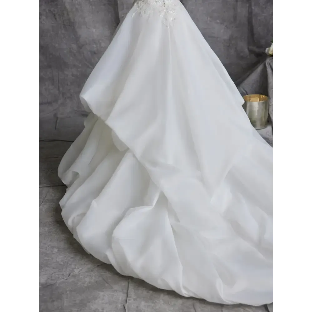 Italiana by Sottero and Midgley