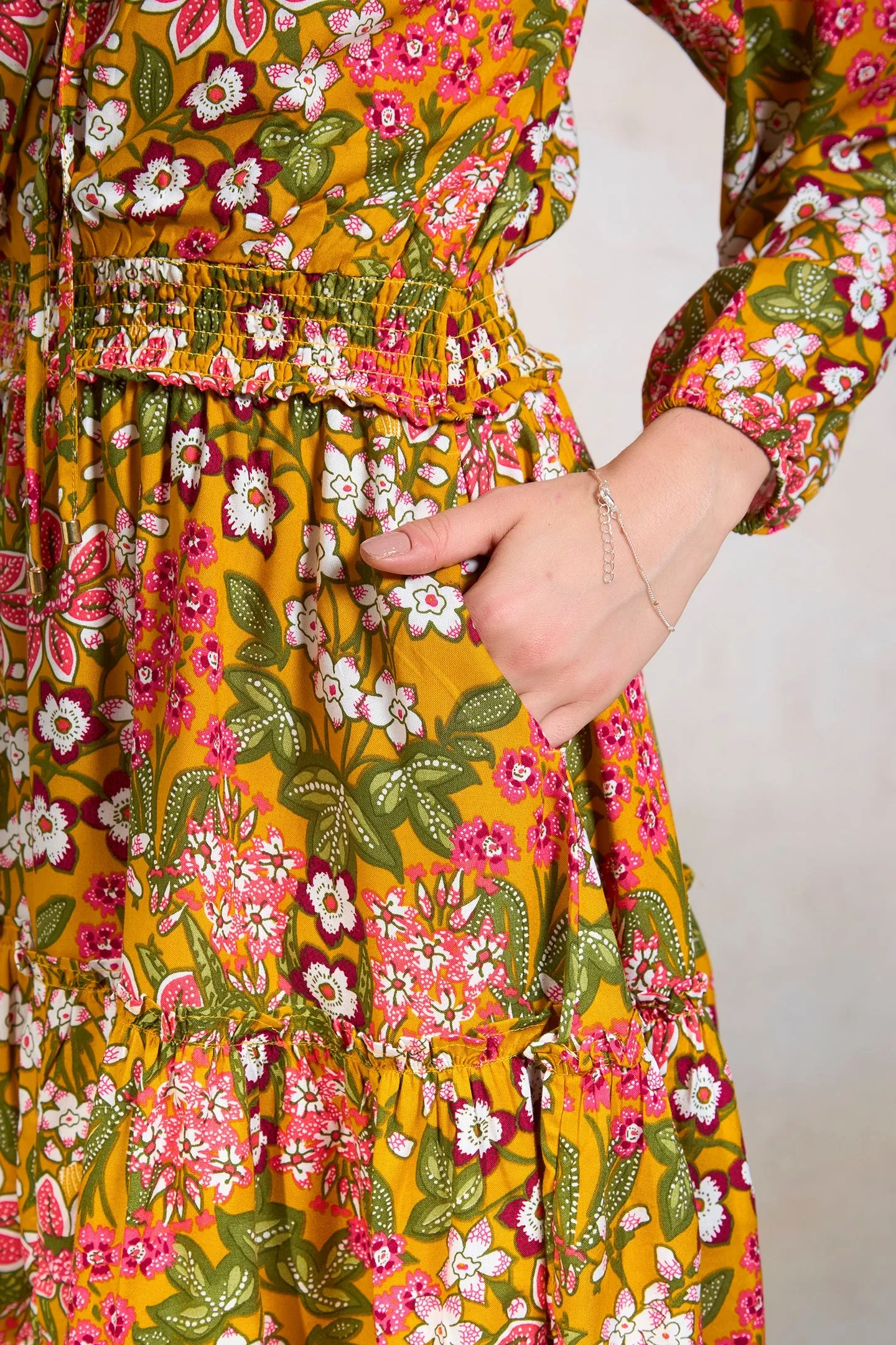 Juna|Smocked Floral Dress