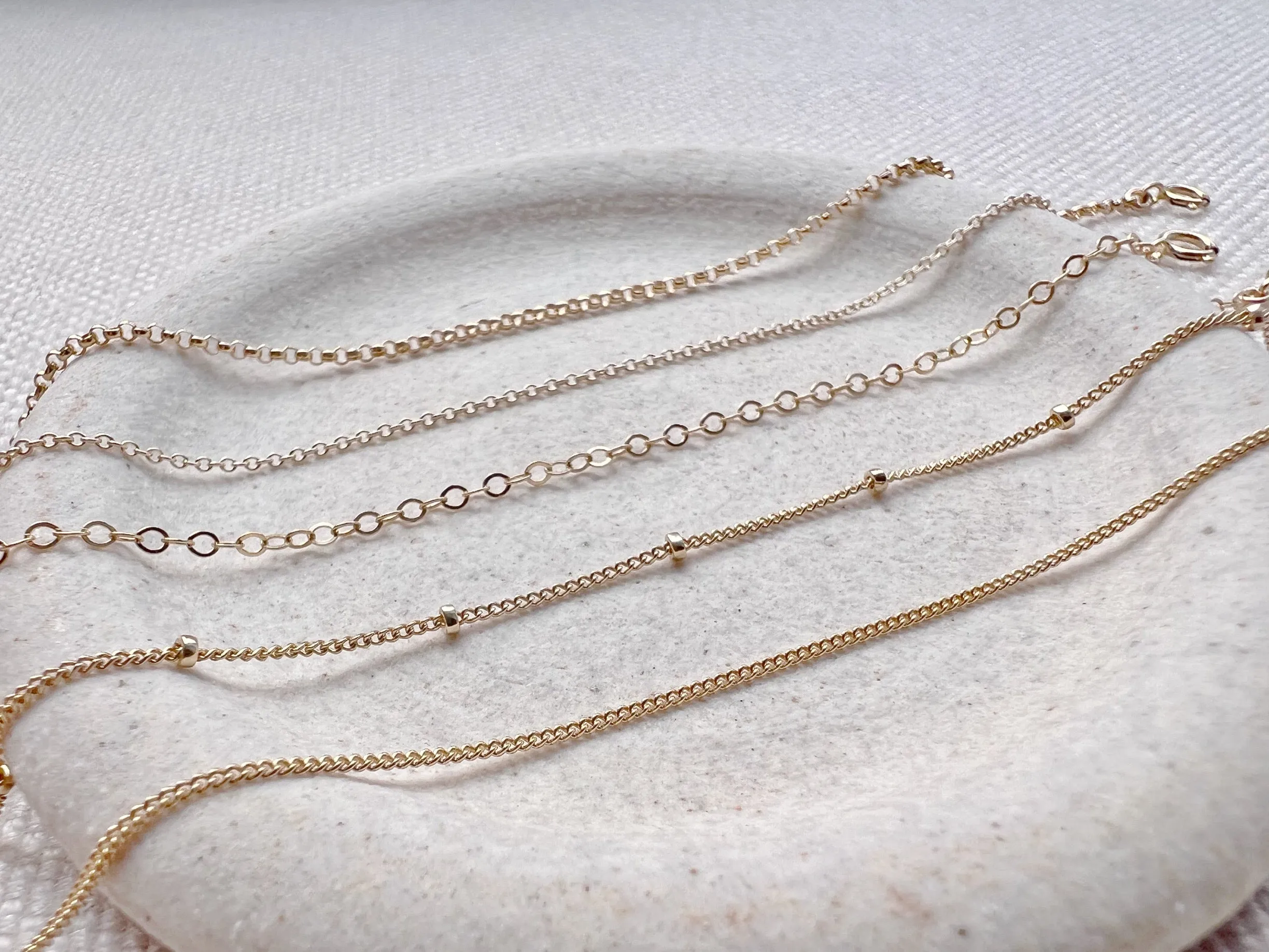 Minimalist Cable Chain Bracelet