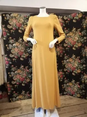 Ocher1960's minimalist sheath dress