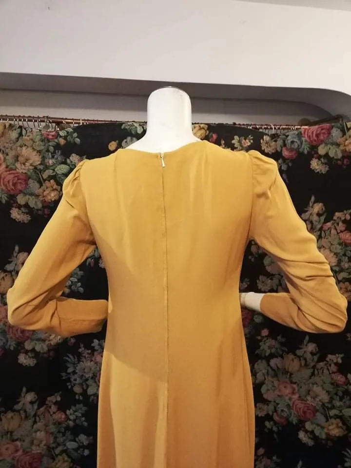 Ocher1960's minimalist sheath dress