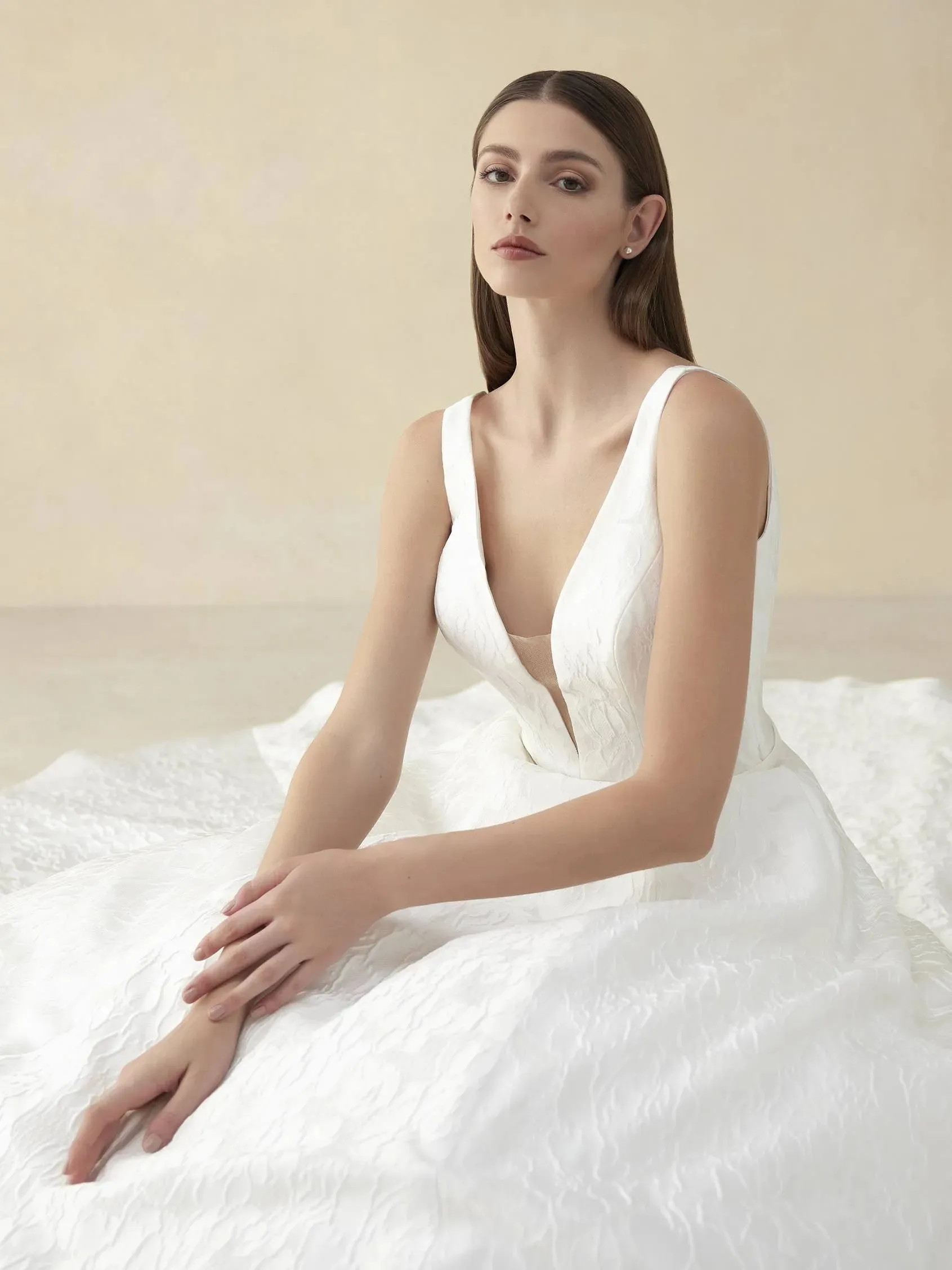 Pronovias: Romilly