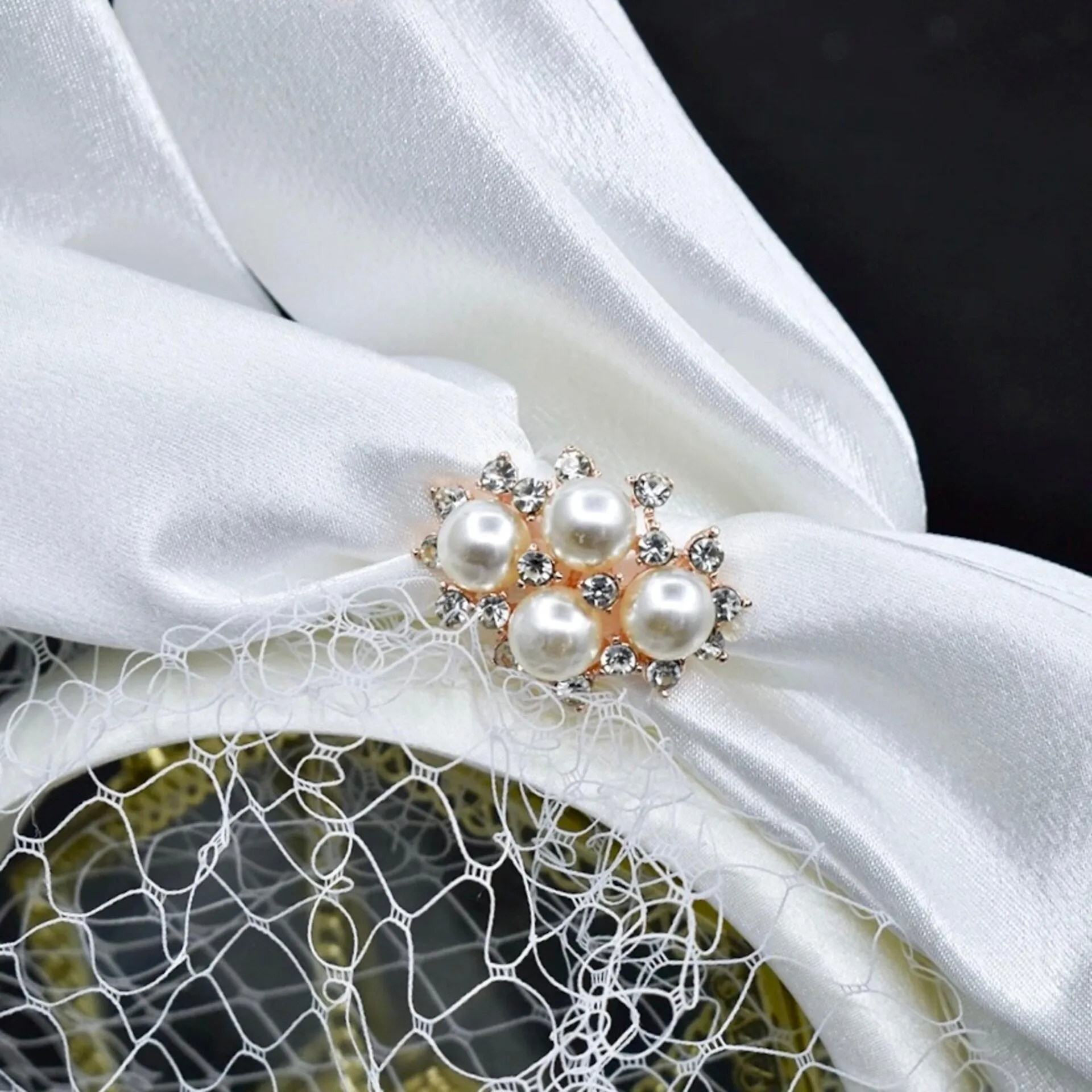 "Starly" - Bridal Birdcage Veil with Satin Headband and Bow
