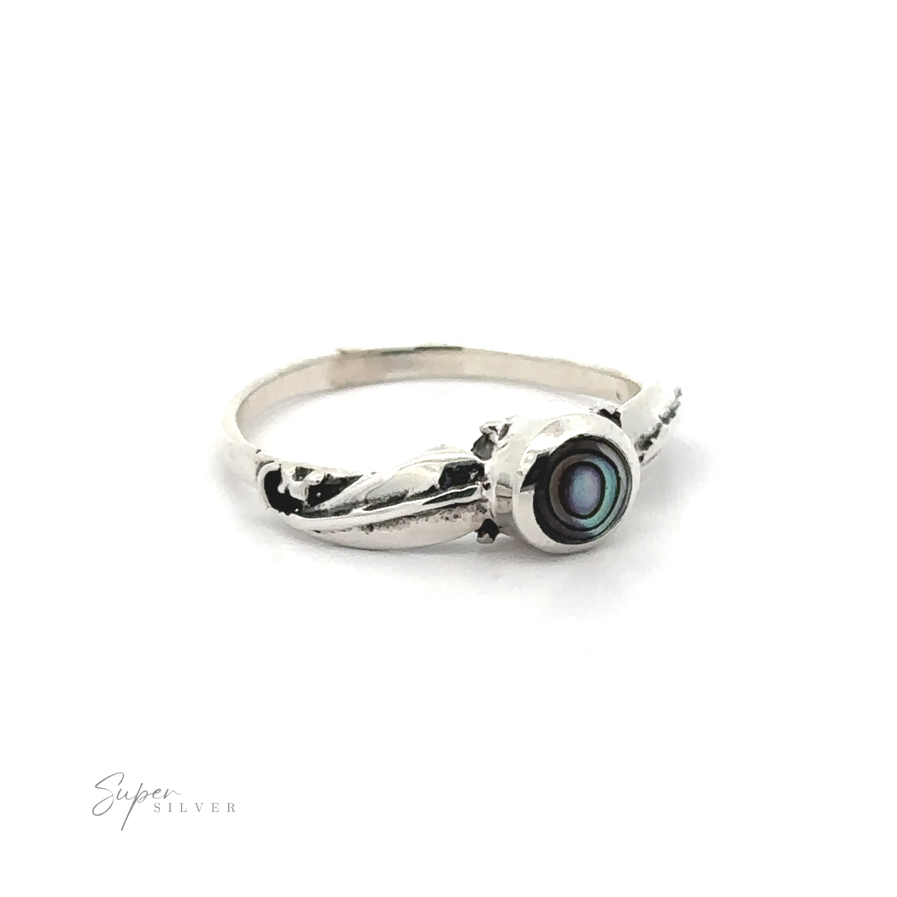 Round Stone Ring With Leaves
