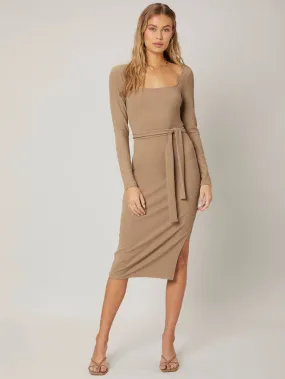 Sai FITTED BELTED DRESS
