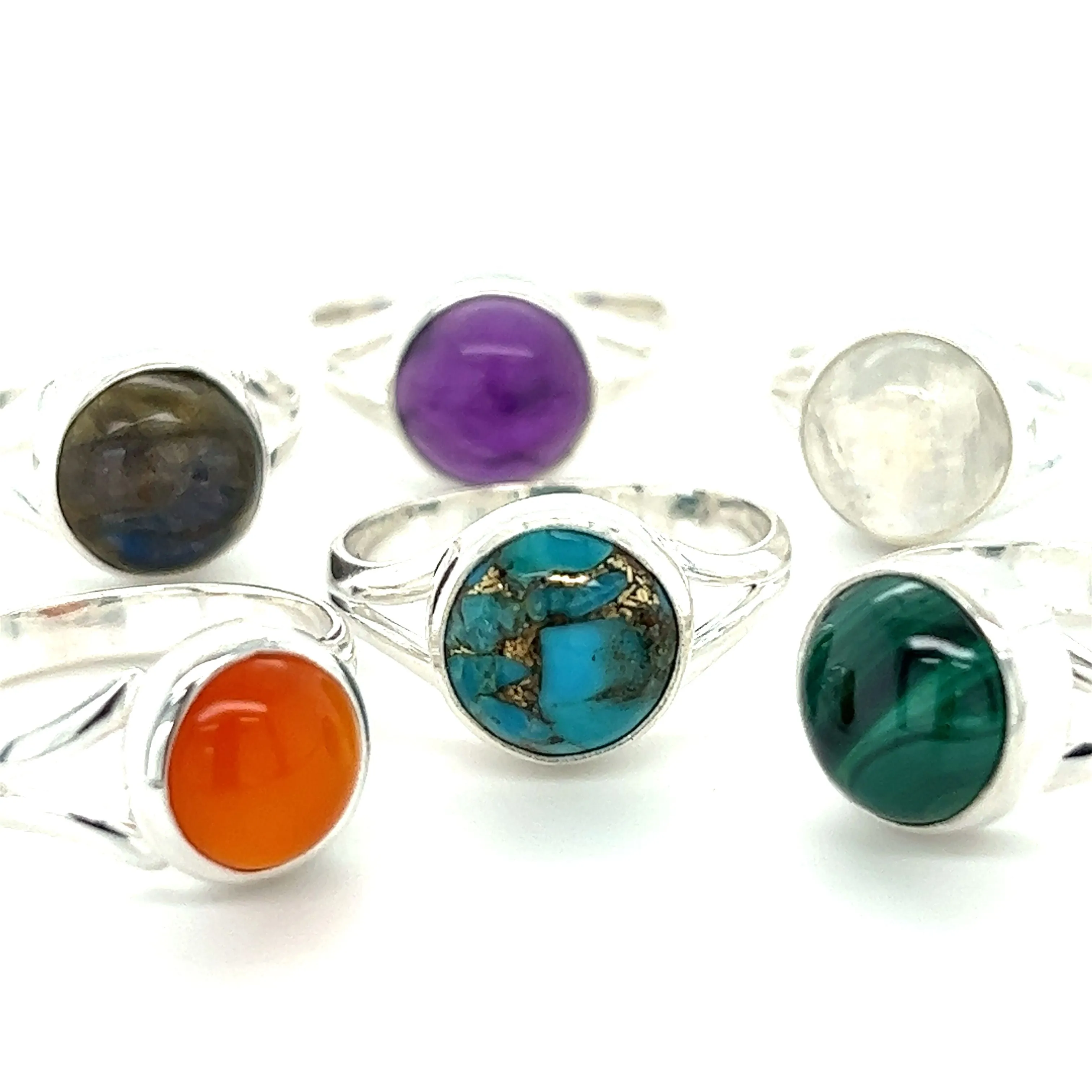 Simple Vibrant Circular Stone Ring