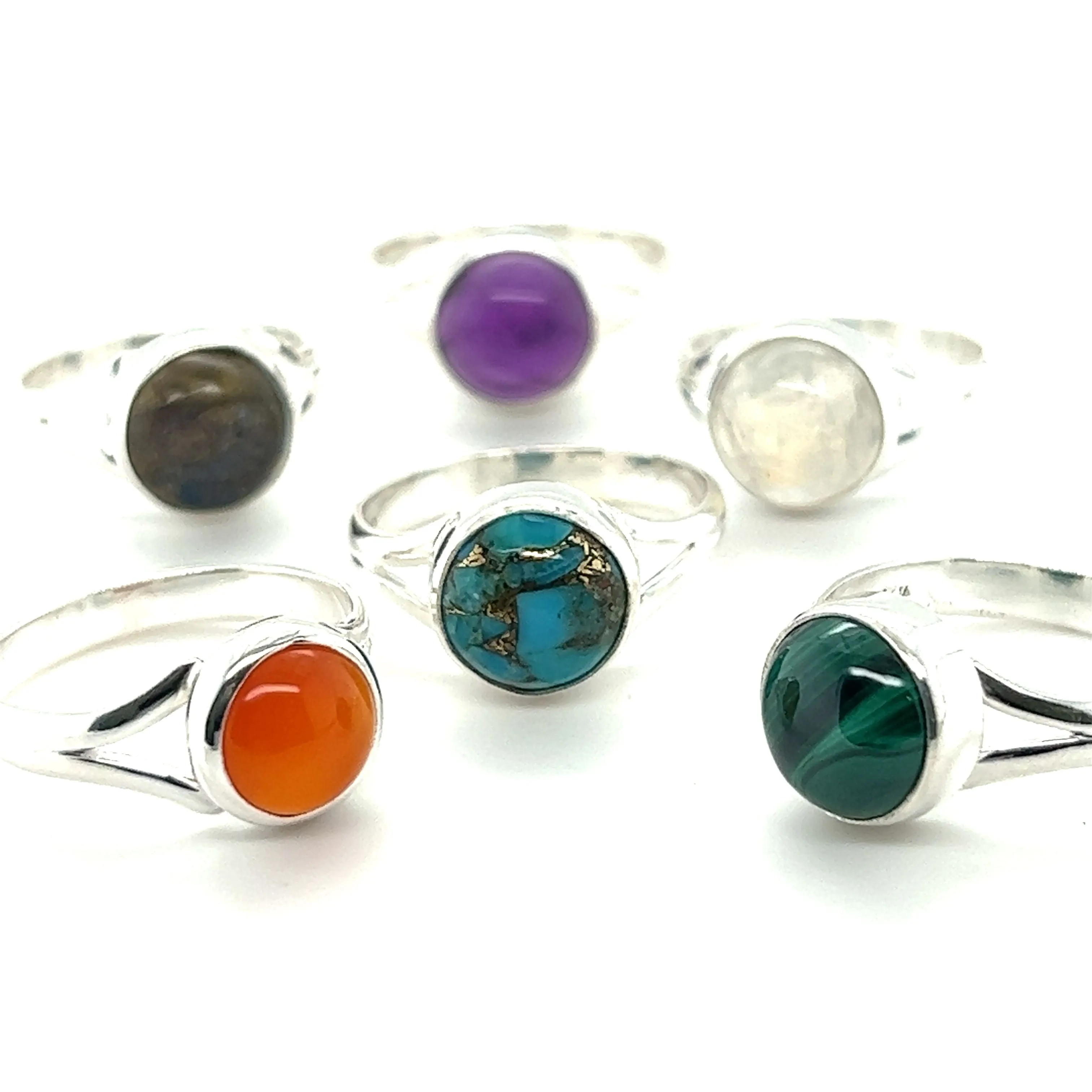 Simple Vibrant Circular Stone Ring