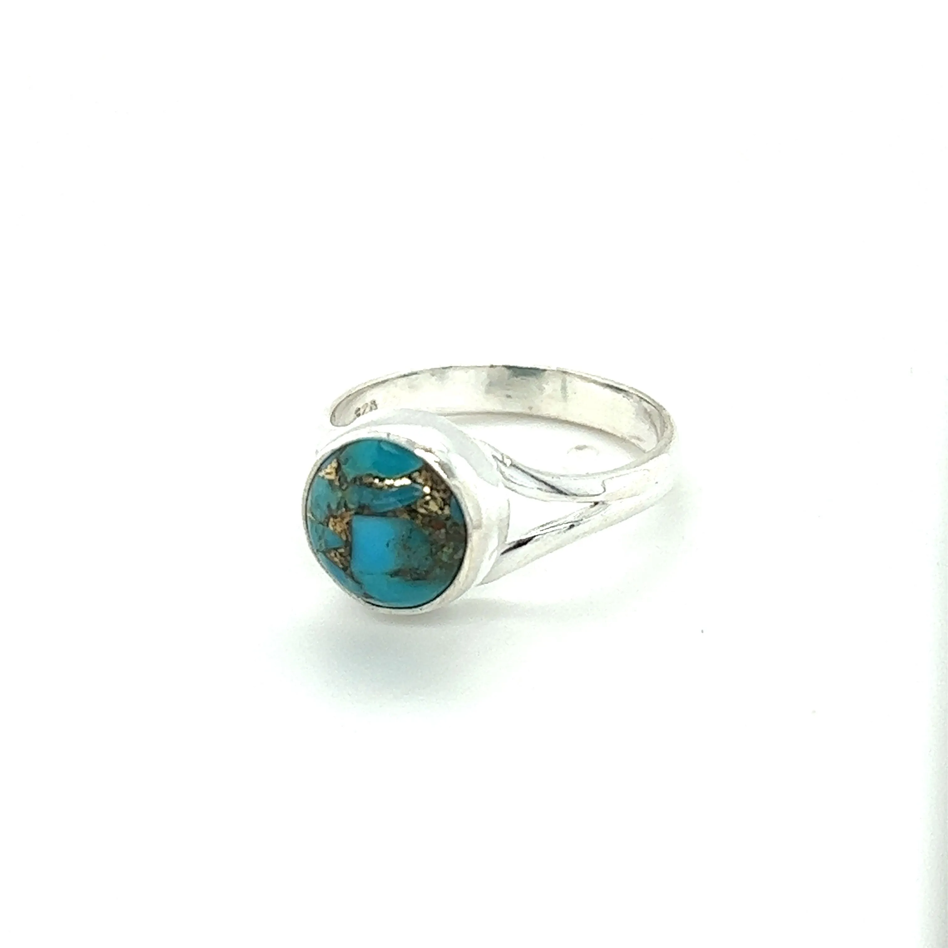 Simple Vibrant Circular Stone Ring
