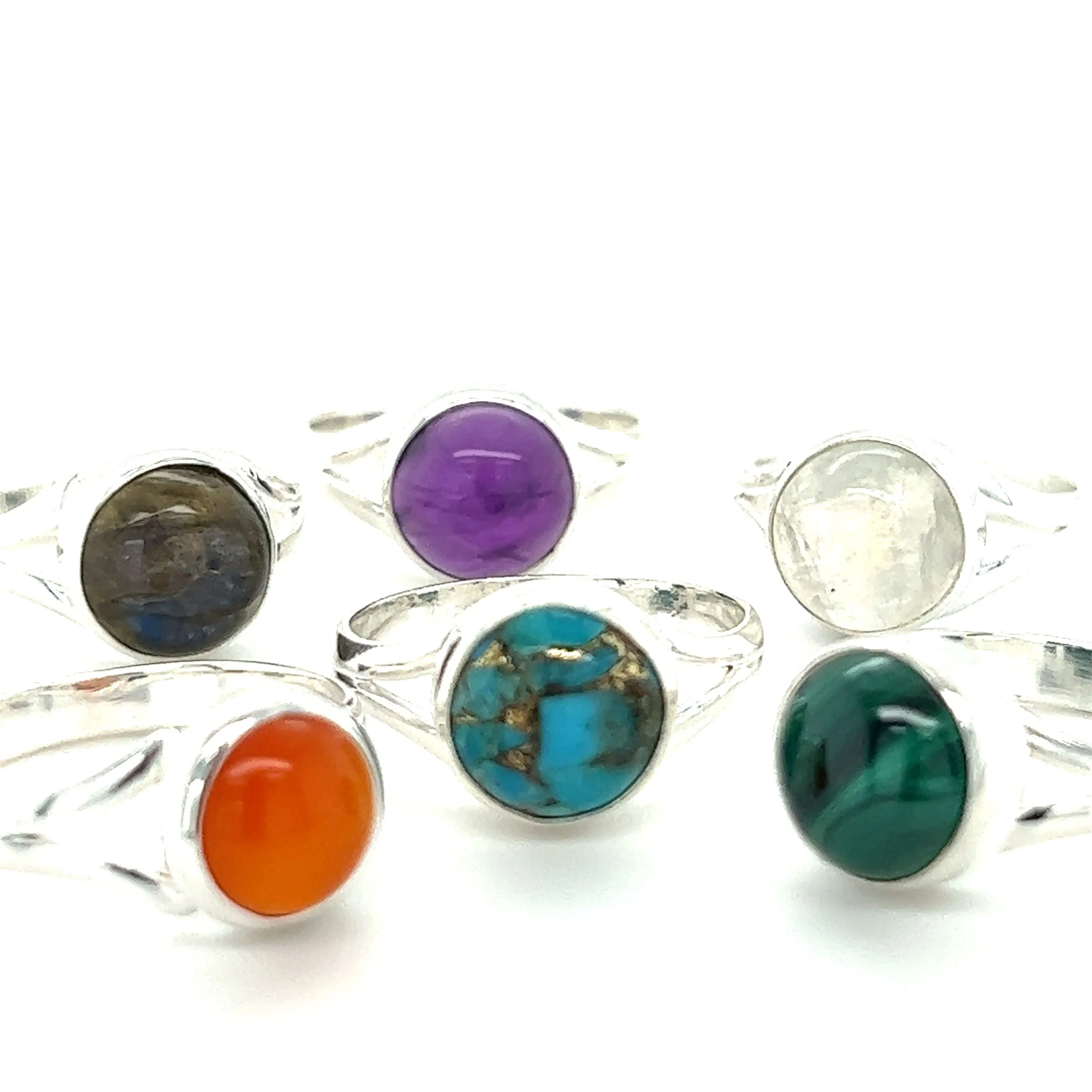 Simple Vibrant Circular Stone Ring