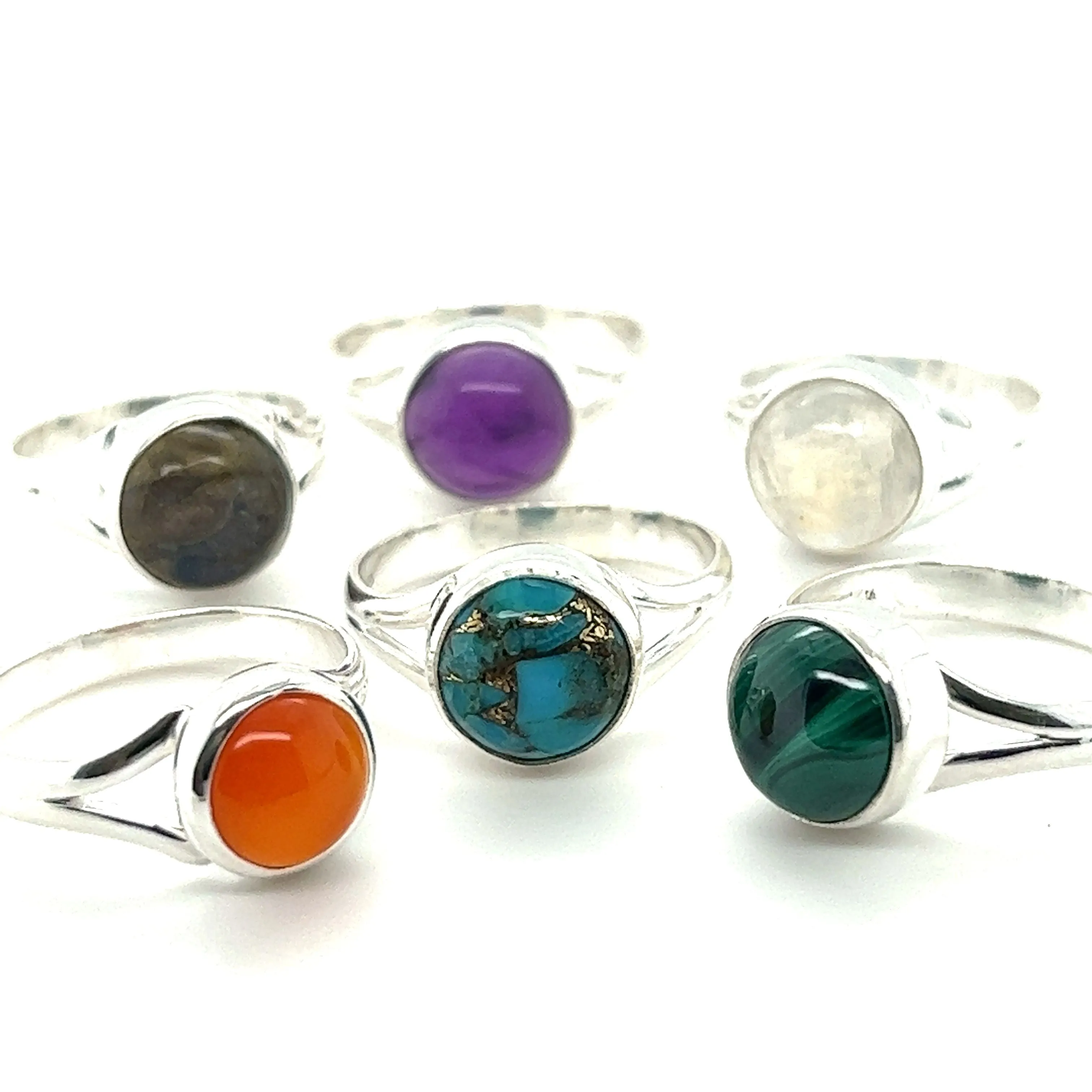 Simple Vibrant Circular Stone Ring