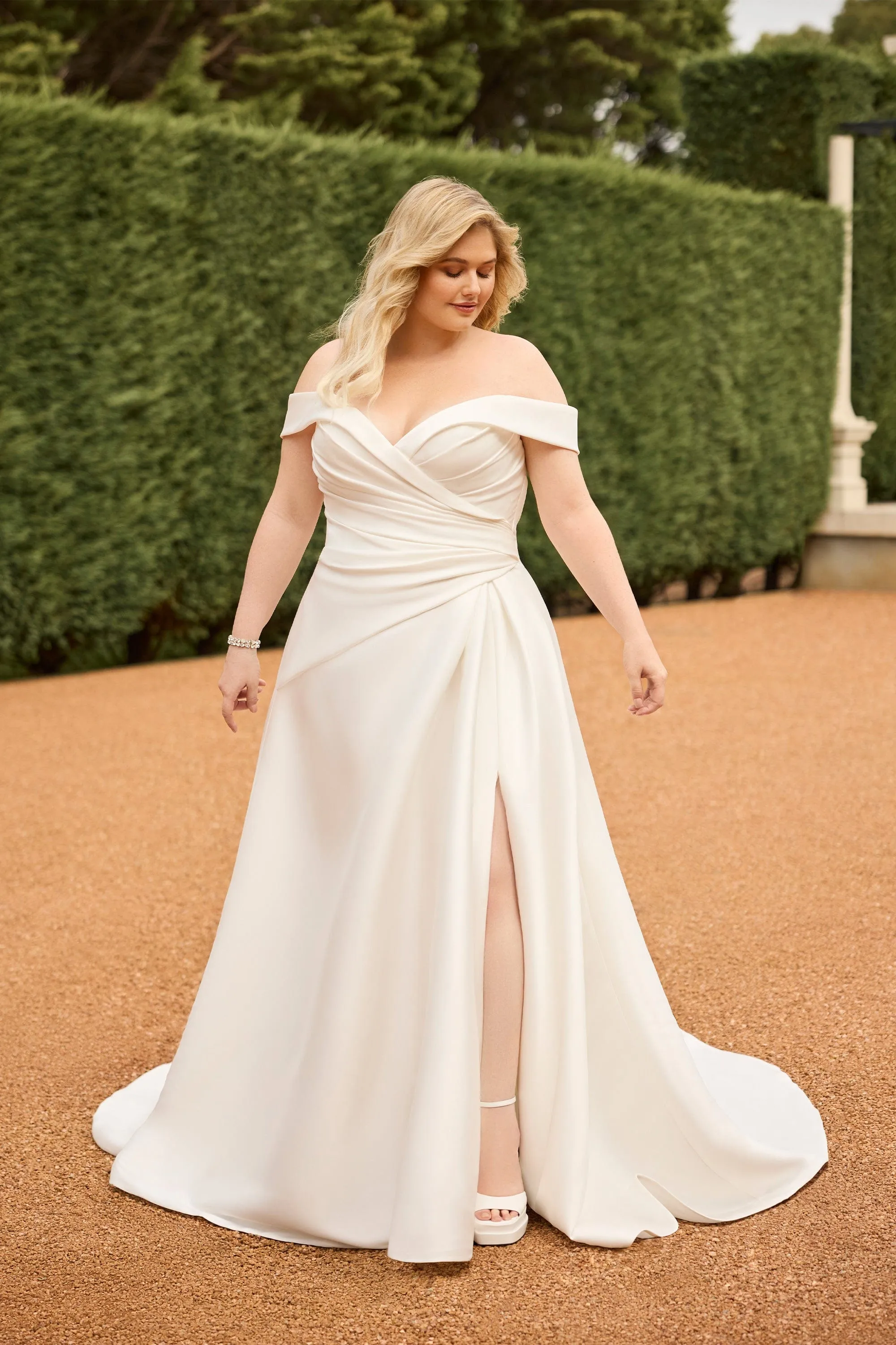 Sophia Tolli: Y3122 - Chandra