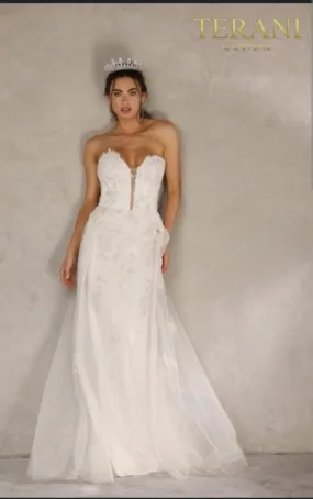 Strapless Plunging V-Neckline Embroidered A-Line Dress – 2111P4055