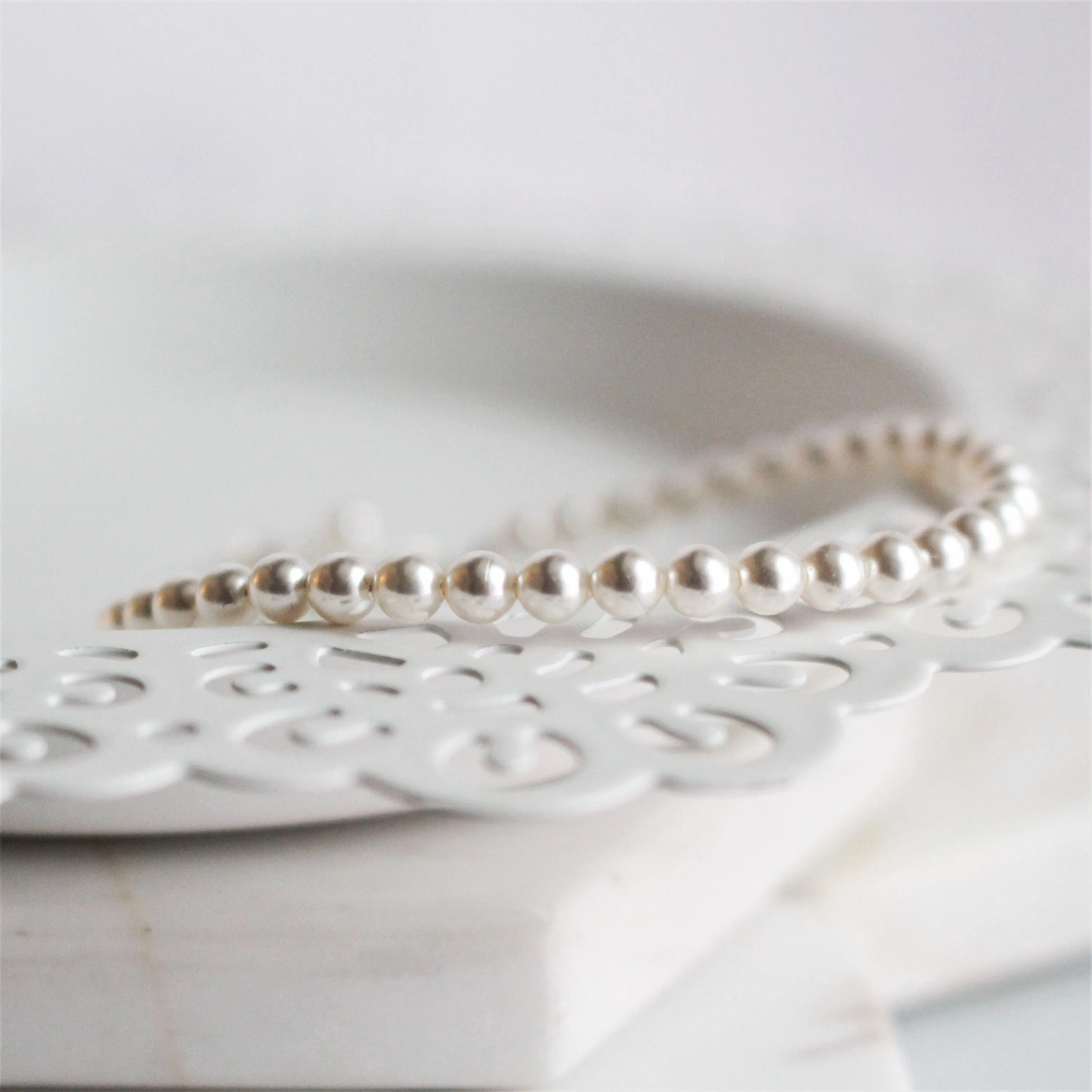 White Pearl & Sterling Silver Minimalist Bracelet - 4mm