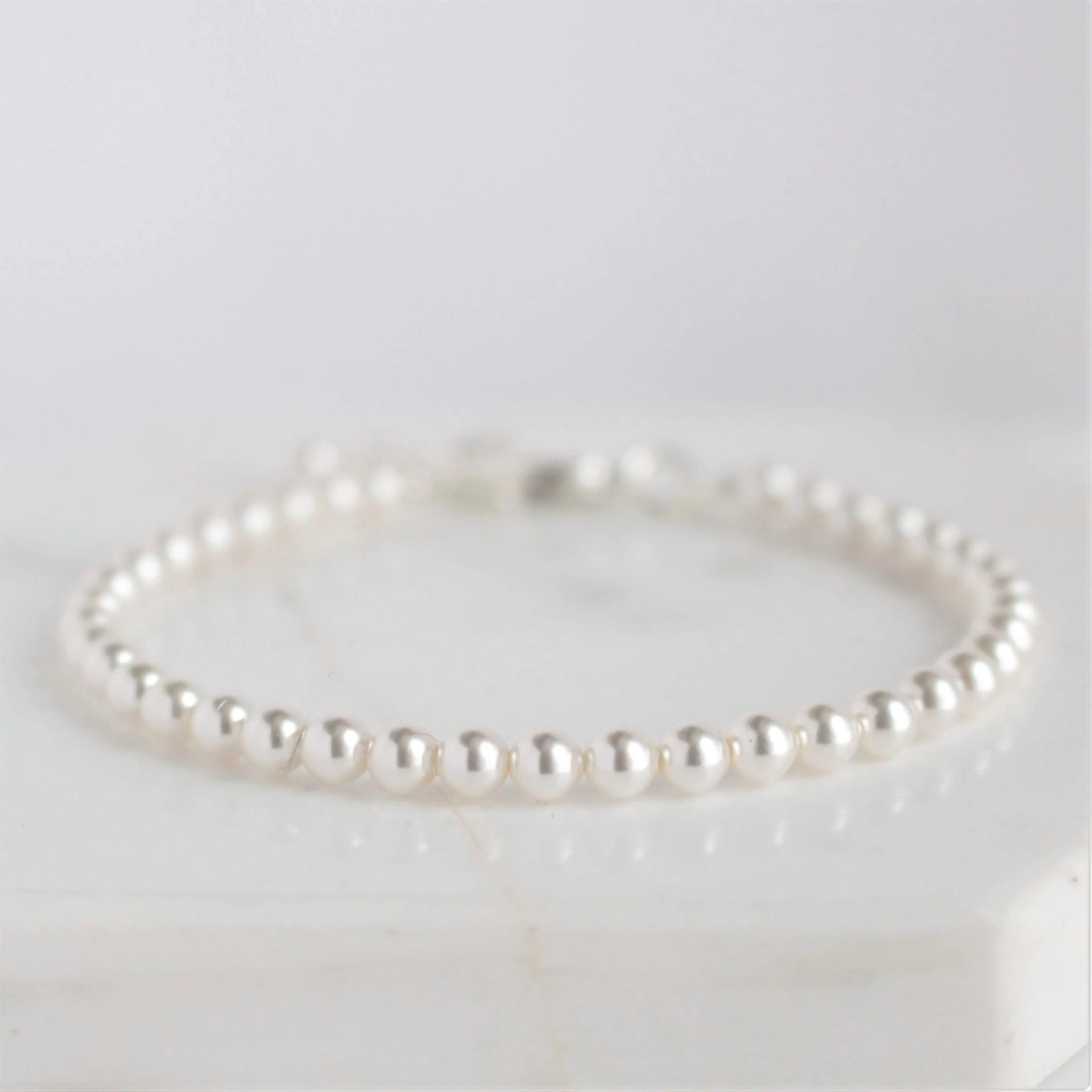 White Pearl & Sterling Silver Minimalist Bracelet - 4mm
